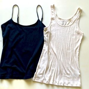 3/$15 Bundle of 2 Womens Tank Tops Size L Beige/Black
